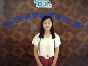 绵阳宏声电脑培训优秀学员之杨娜——就业于绵阳市百家惠装饰工程有限公司